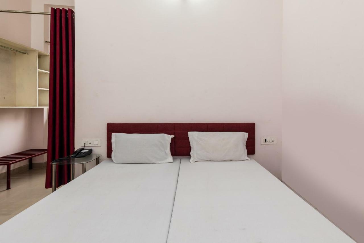 Hotel Spot On 48618 Vasundhara Gardens Bhopal Exterior foto