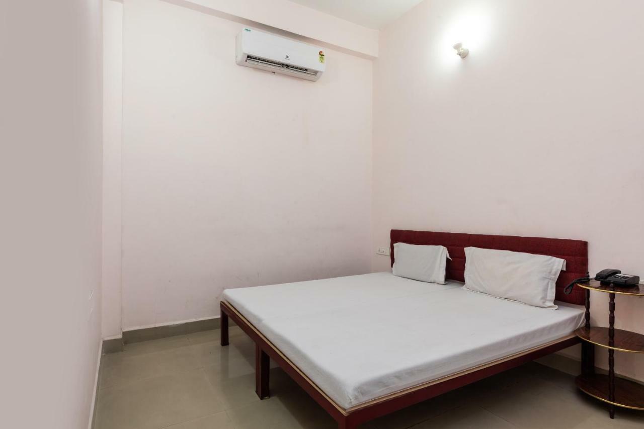 Hotel Spot On 48618 Vasundhara Gardens Bhopal Exterior foto