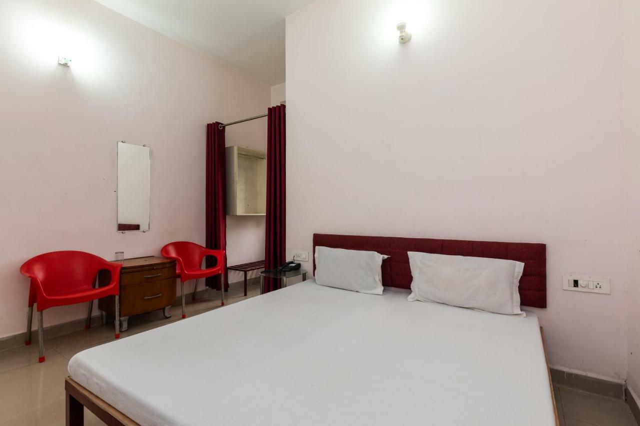 Hotel Spot On 48618 Vasundhara Gardens Bhopal Exterior foto