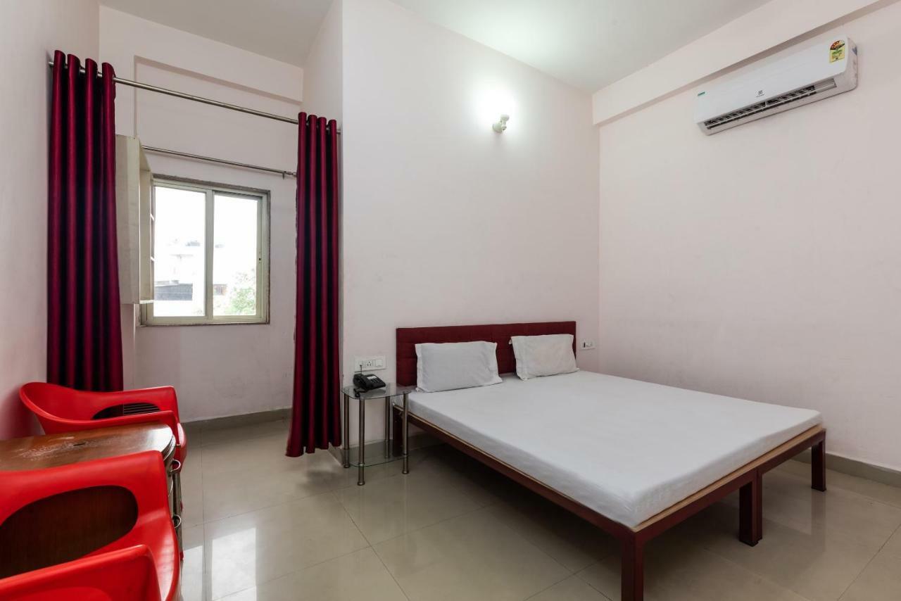 Hotel Spot On 48618 Vasundhara Gardens Bhopal Exterior foto