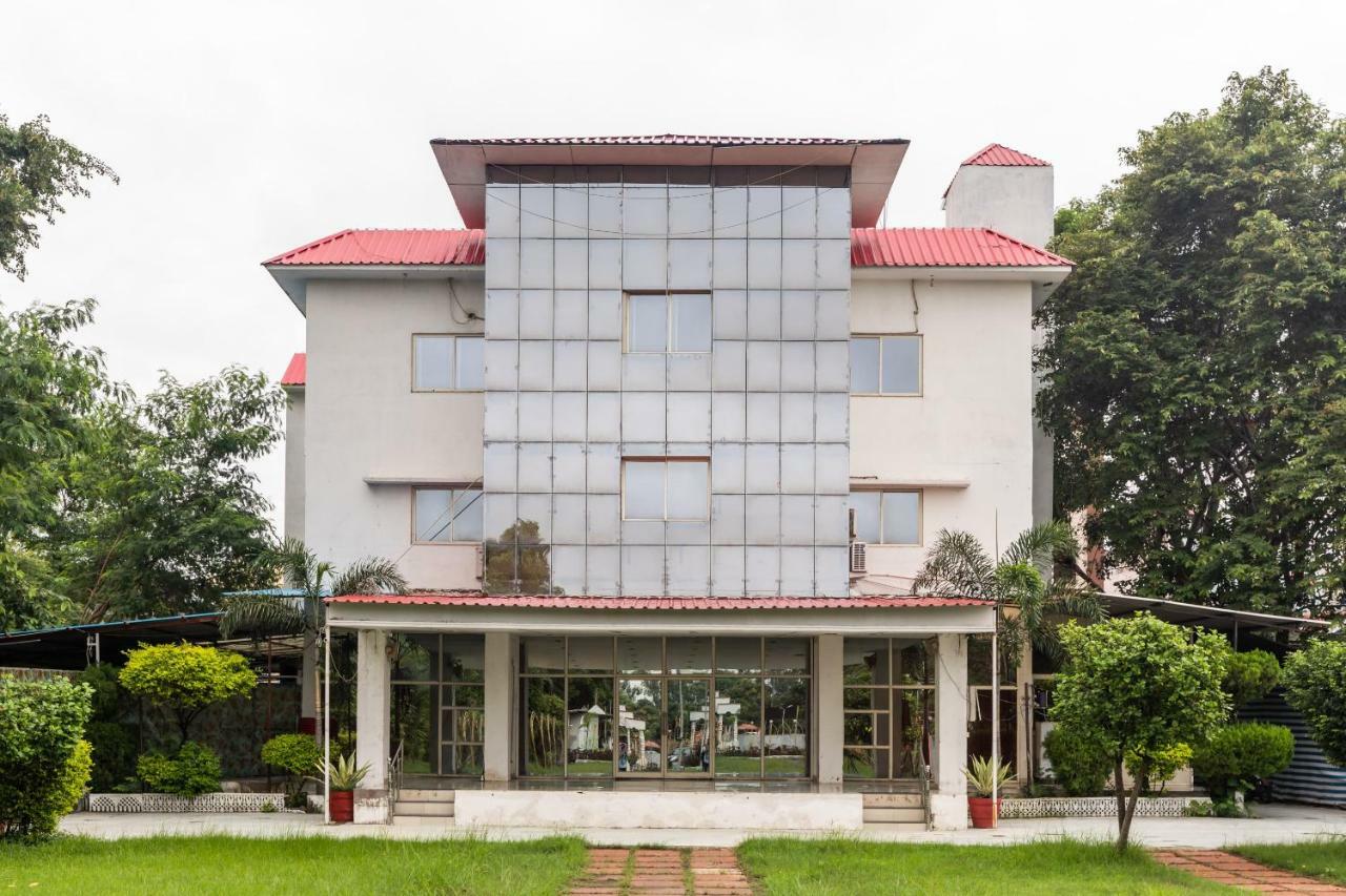 Hotel Spot On 48618 Vasundhara Gardens Bhopal Exterior foto